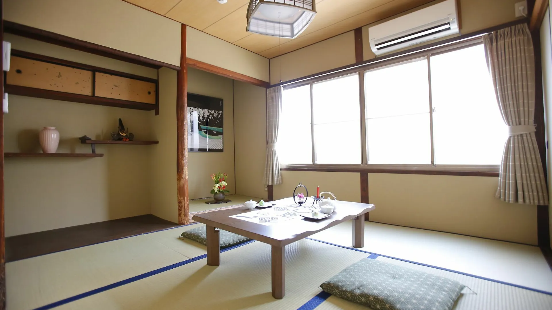 Private Residence Nijojo Sachi Kyoto 0*,
